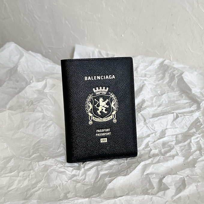 balenciaga crest passport long wallet